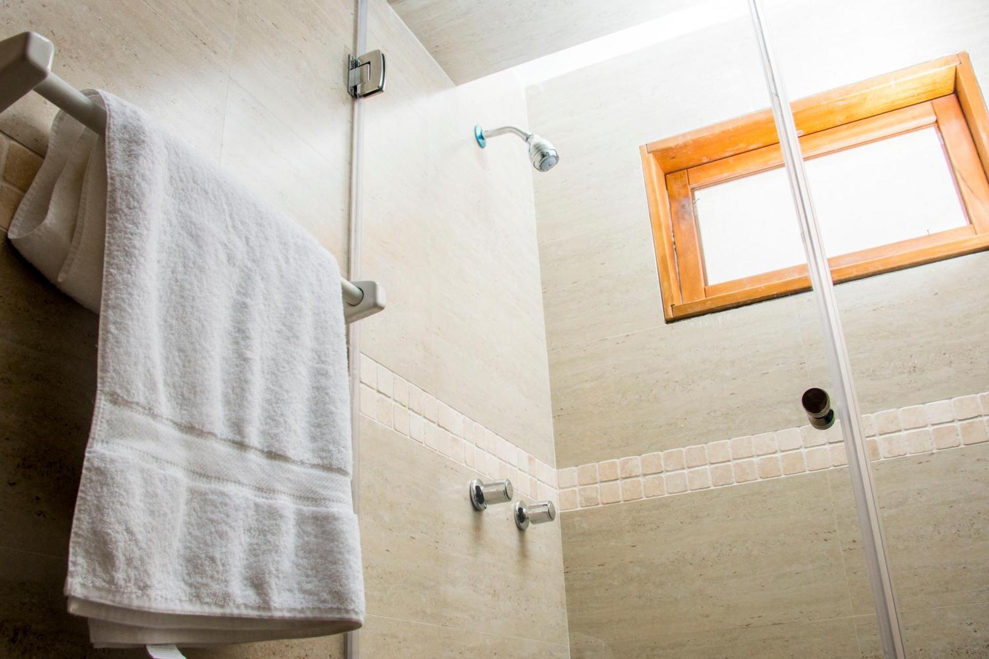 Hotel Suiza Peruana Huaraz  Room photo
